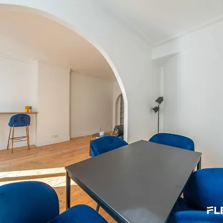 1br Flat Passy District Near Eiffel 16e París